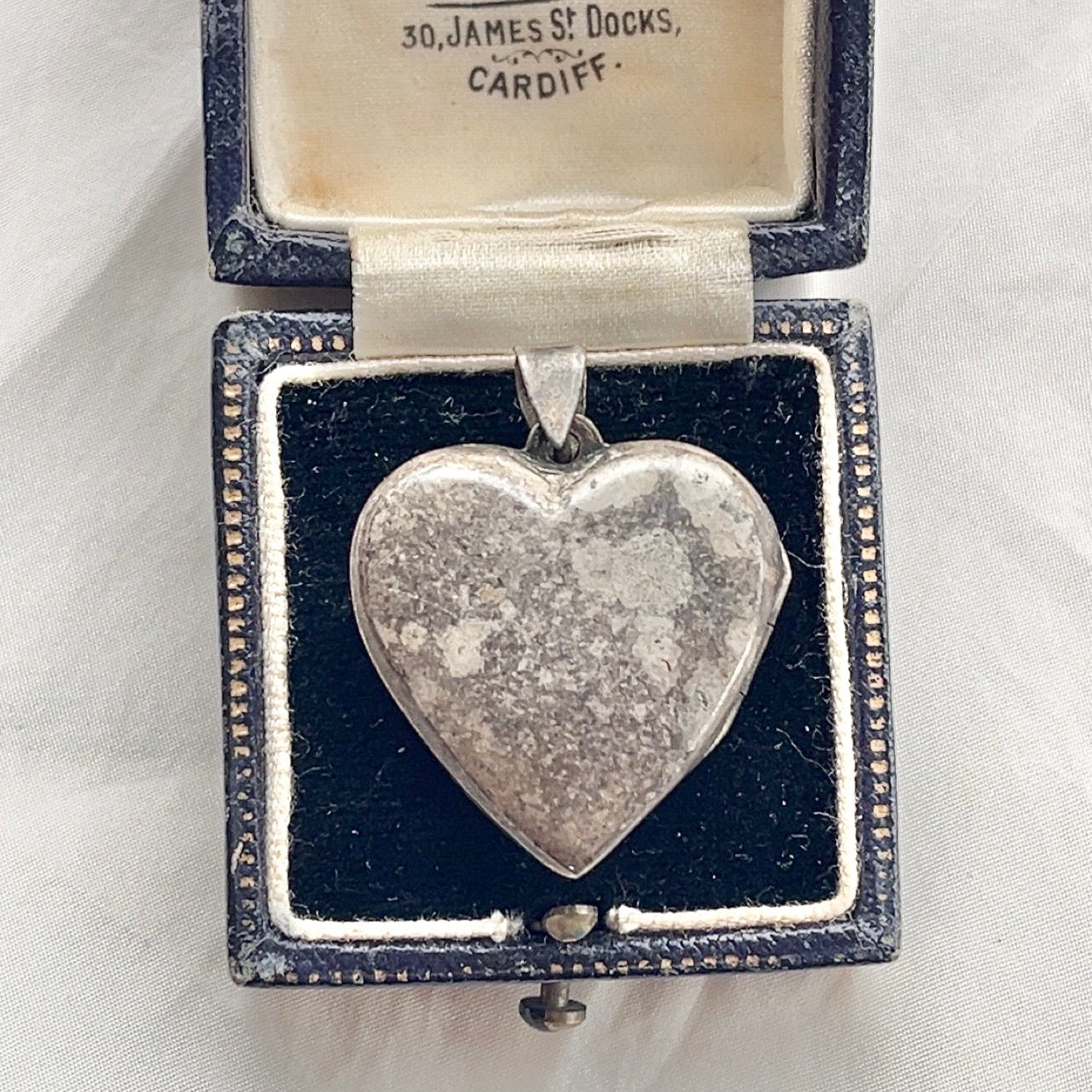Sterling Silver Vintage Etched Heart Locket
