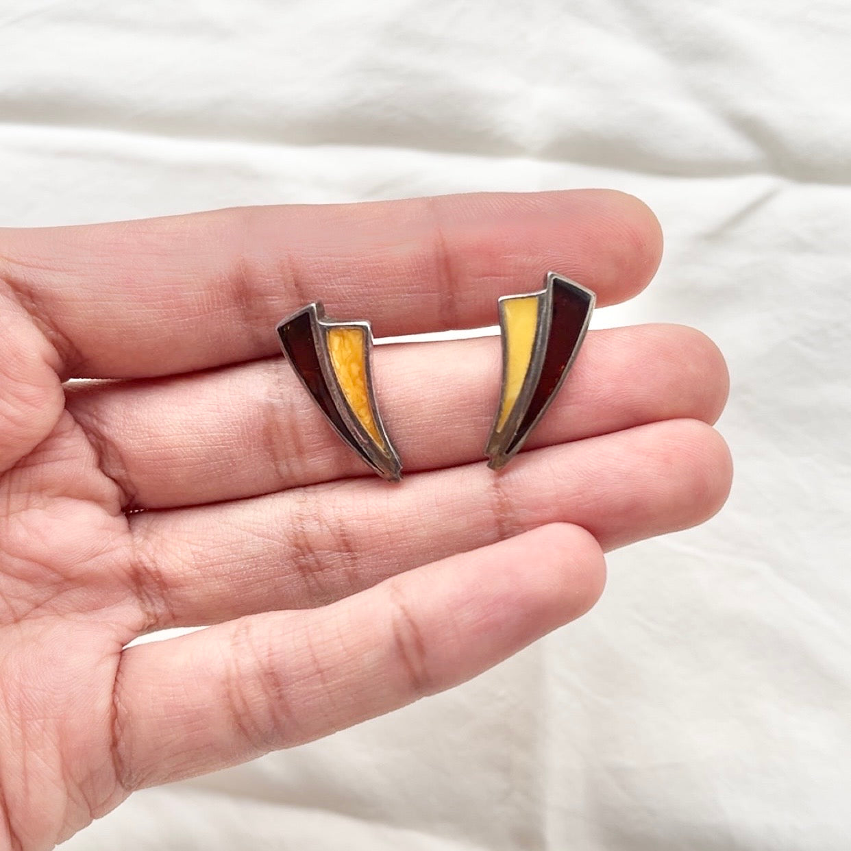 Sterling Silver Abstract Modernist Amber Butterscotch Inlay Stud Earrings