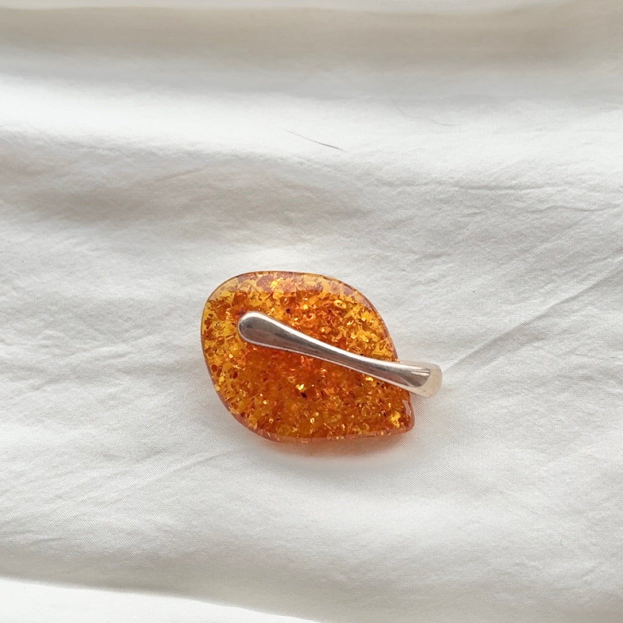 Sterling Silver Big Moving Amber Leaf Pendant