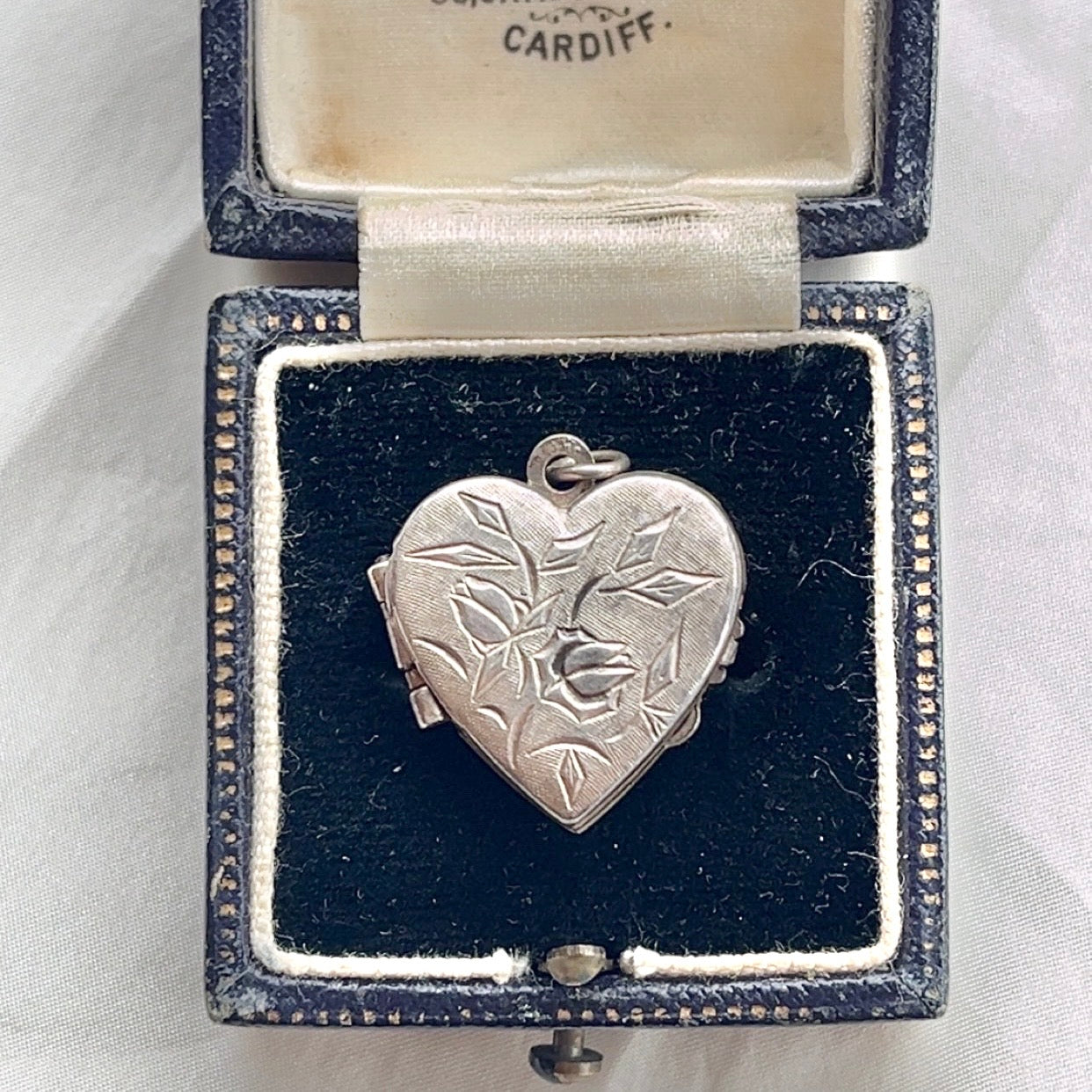Sterling Silver Vintage Etched Floral Heart Locket