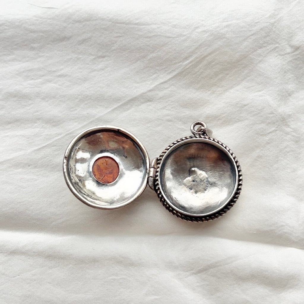 Sterling Silver Amber Celtic Poison Locket