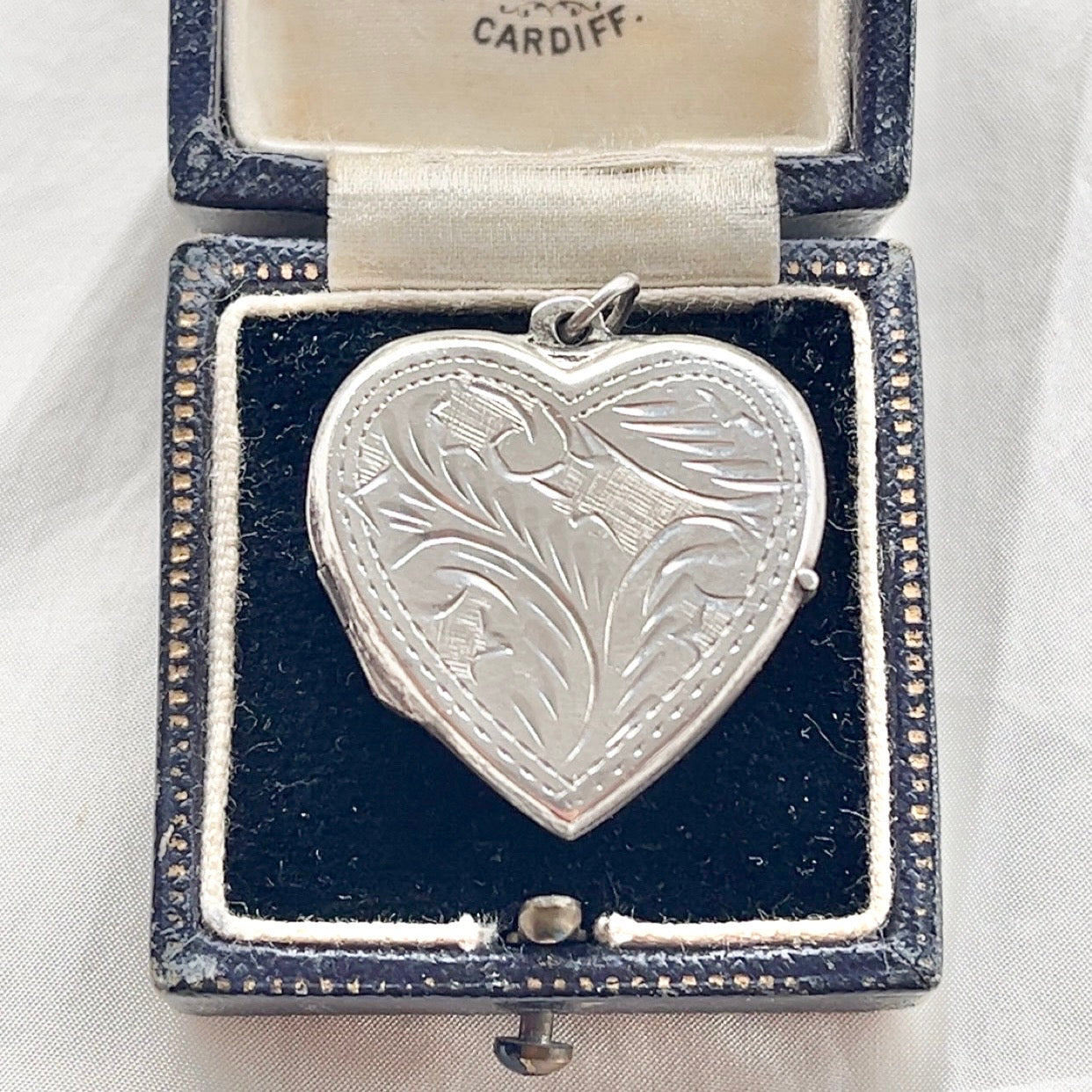 Sterling Silver Vintage Etched Heart Locket