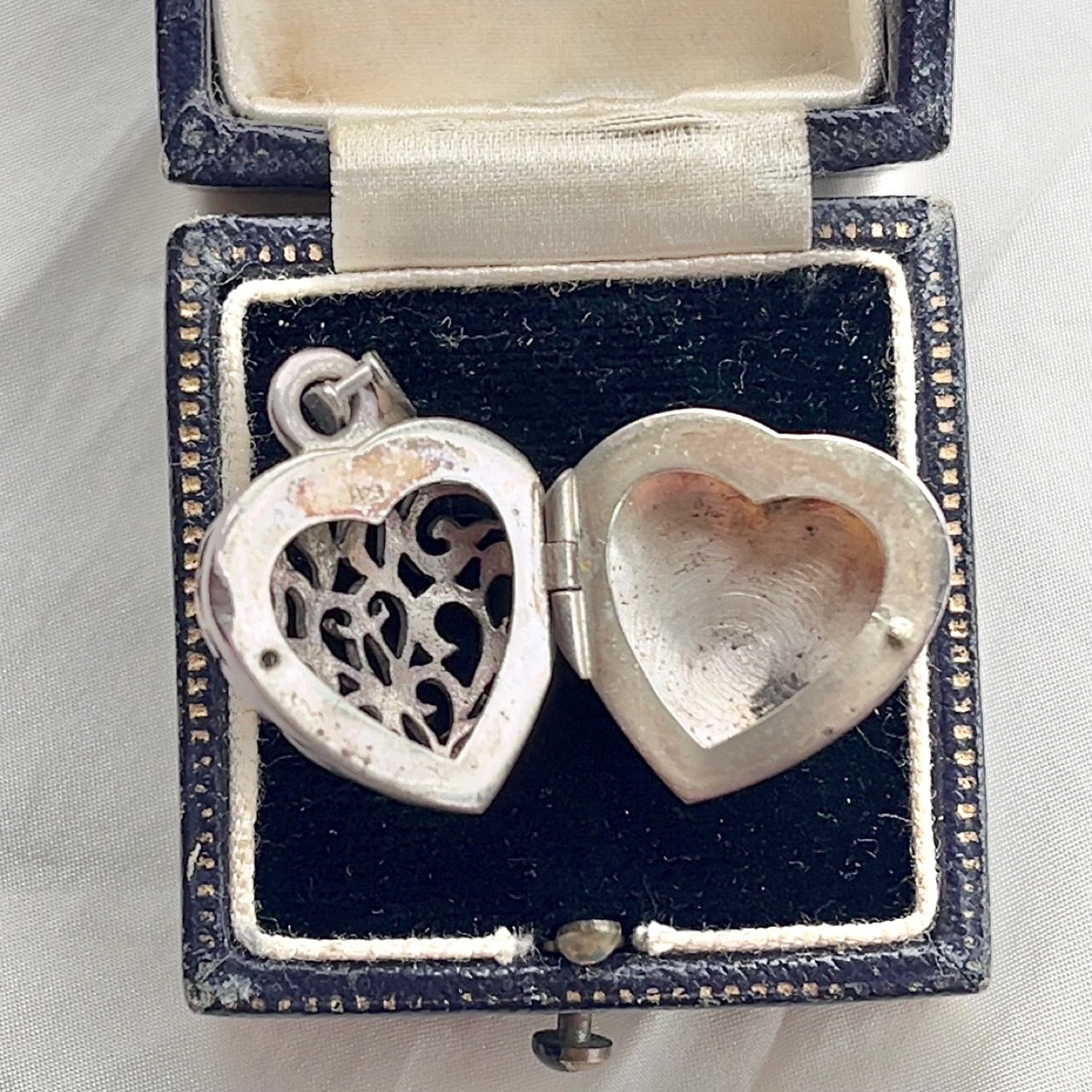 Sterling Silver Vintage Ornate Openwork Heart Locket